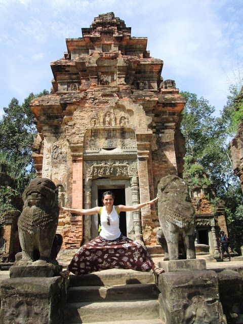 Los leones en Angkor, Camboya