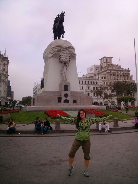 Plaza de san Martín de Lima