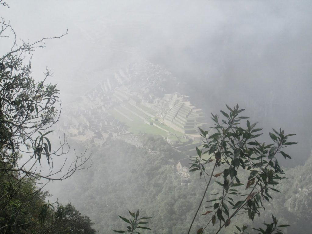 Niebla en el Machi Picchu