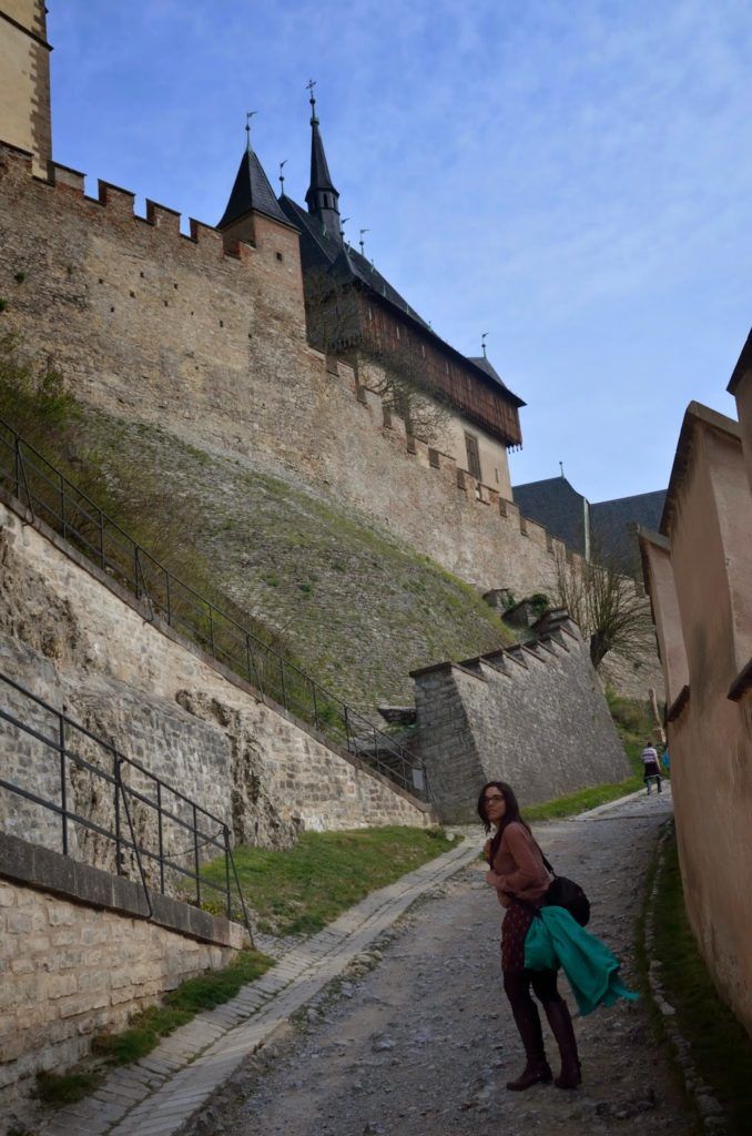 Subiendo al castillo cual plebeya