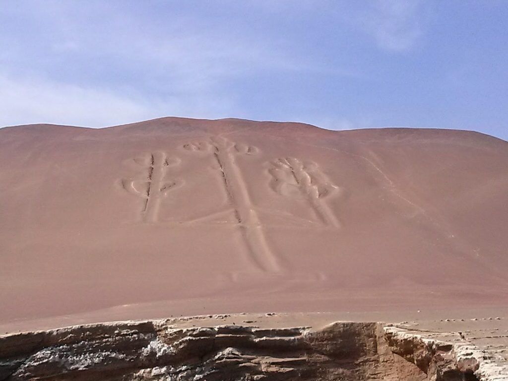 Geoglifo de Paracas, el candelabro