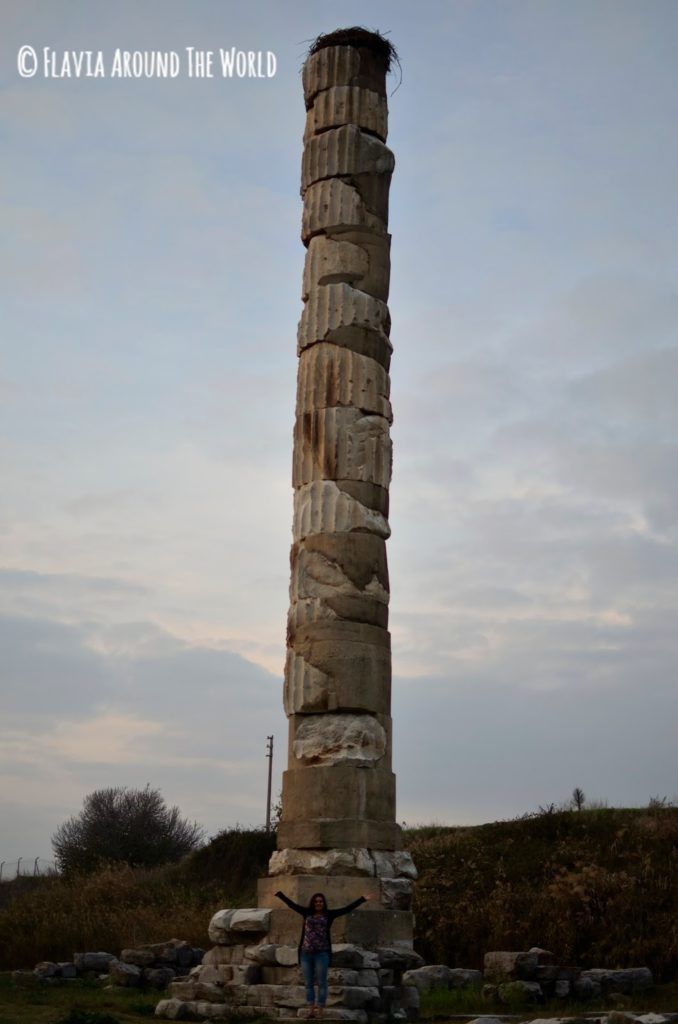 Única columna del templo de Artemisa