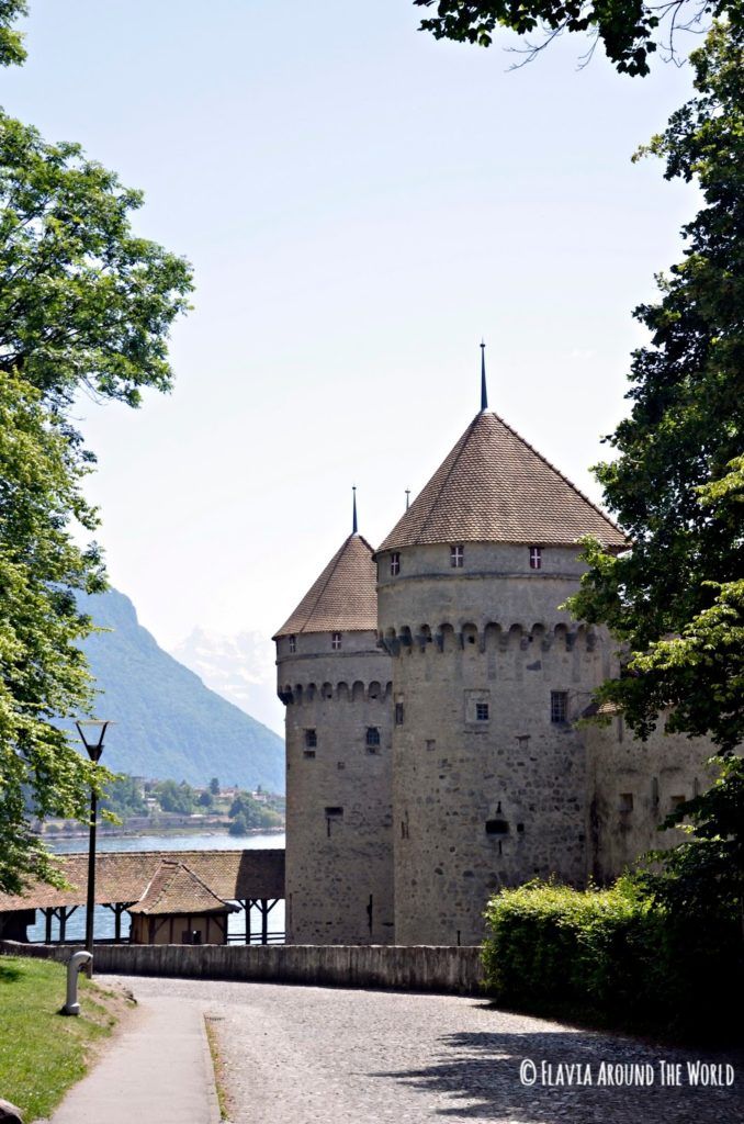 Vista exterior del castillo de Chillon, Suiza