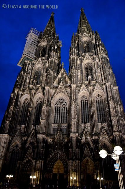 Catedral de Colonia de noche
