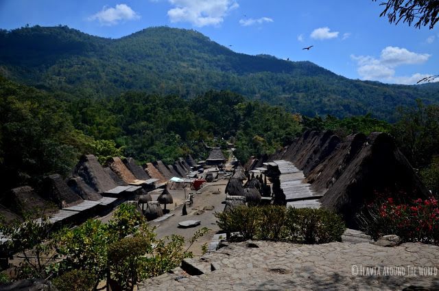 Vista del pueblo de Bena, Flores, Indonesia