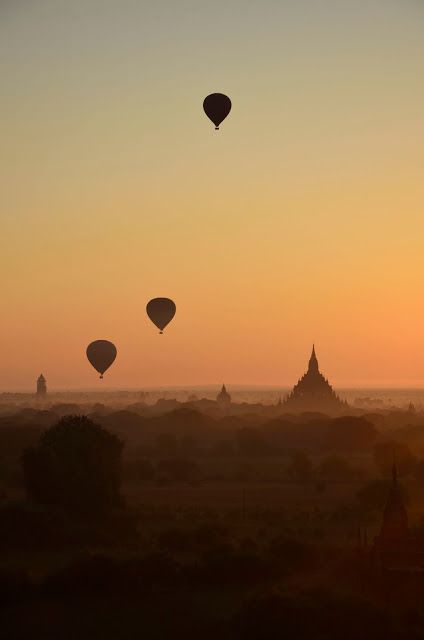 Maravilloso amanecer en Bagán