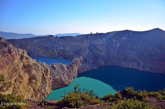 Los dos lagos hermanos del Kelimutu