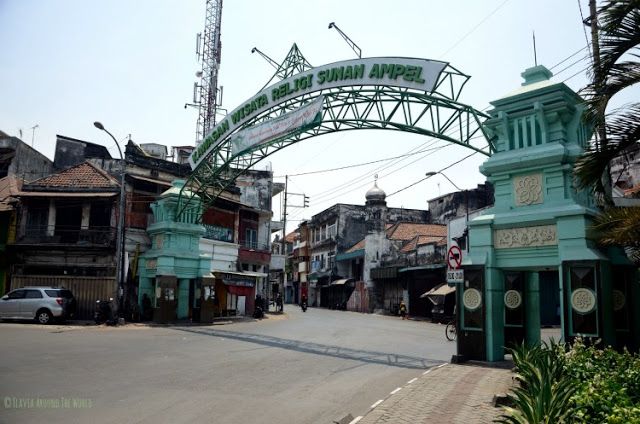 entrada barrio arabe surabaya