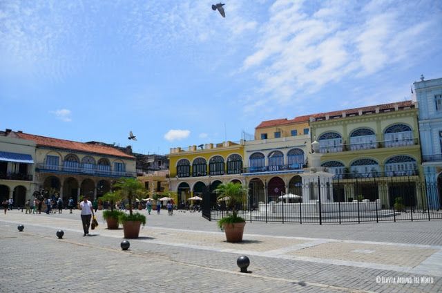 plaza vieja la habana cuba